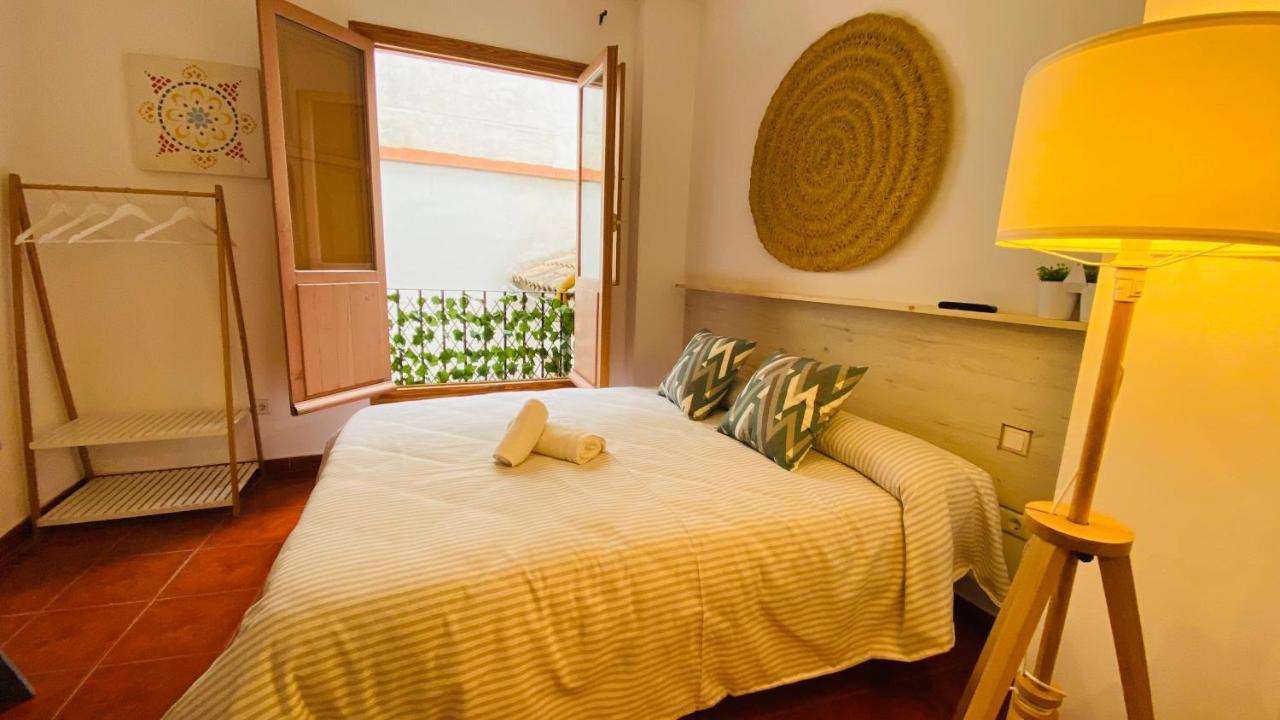 Plaza Mayor Corredera Bed & Breakfast *